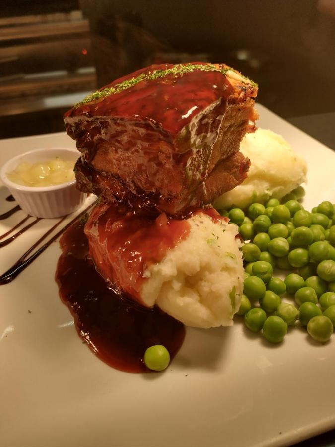 Hotel Llanina Arms Llanarth  Zewnętrze zdjęcie