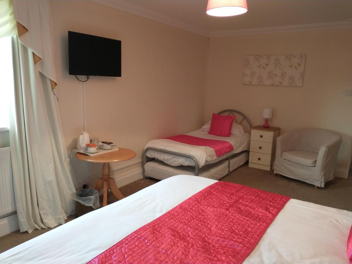 Hotel Llanina Arms Llanarth  Zewnętrze zdjęcie